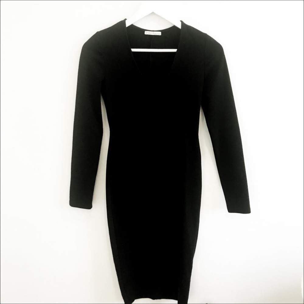 Zara Trafaluc Black V Neck  Long Sleeve Dress. Size S